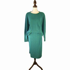 Vintage :: 80s JFJ Knits Green Sweater and Skirt Set Size Large